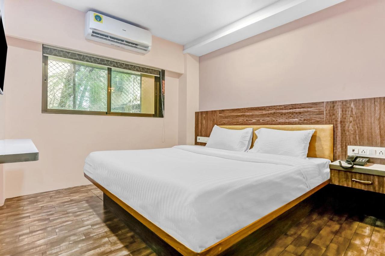 Oyo Flagship 83396 Hotel Vinyasa Residency Mumbai Luaran gambar